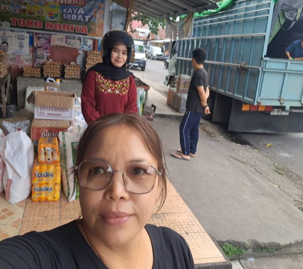 Penyaluran Beras Bulog di Pasar Amurang Berjalan Lancar di Bawah Pengawasan Ketat Dinas Ketahanan Pangan